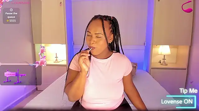 EmilyyStuart online show from 01-16-26, 03:54