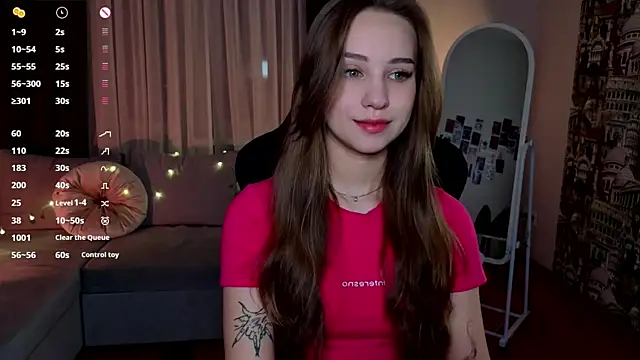 Alice loft online show from 10-22-25, 02:22