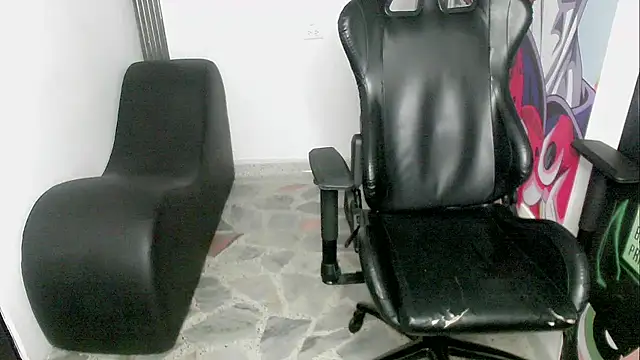 Snapshot of zacariasss_ chatting on 12-28-24, 08:58 zacariasss  online show from 12-28-24, 08:58
