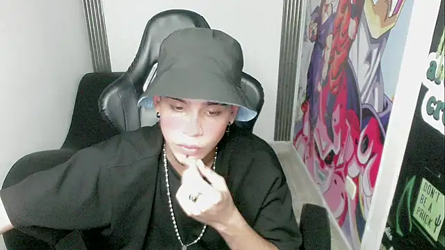 Snapshot of zacariasss_ chatting on 12-28-24, 02:54 zacariasss  online show from 12-28-24, 02:54