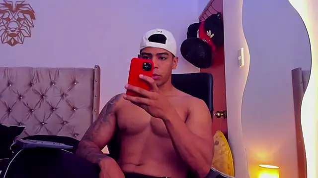 Snapshot of Andrew_wolf7 chatting on 02-27-26, 02:12 Andrew wolf7 online show from 02-27-26, 02:12