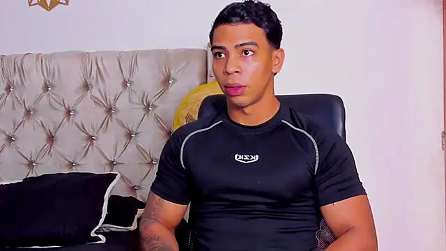 Andrew wolf7 online show from 10-18-25, 02:41