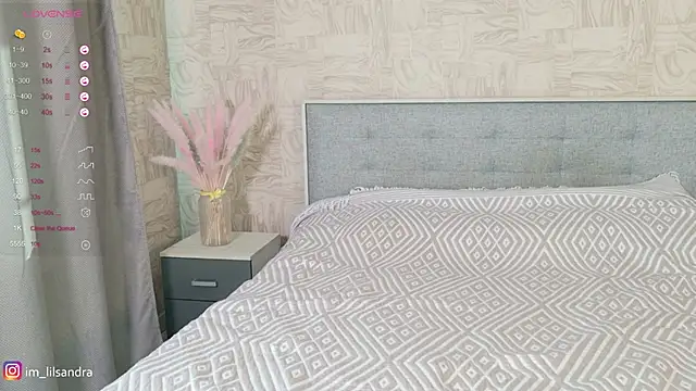 LIl Sandra online show from 03-19-26, 09:20