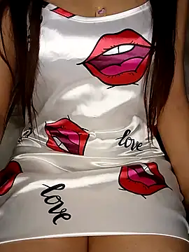 Snapshot of Patrona-fifi chatting on 02-12-25, 07:13 Patrona-fifi online show from 02-12-25, 07:13