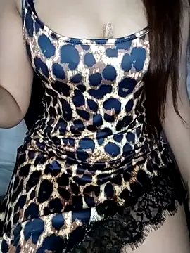 Snapshot of Patrona-fifi chatting on 03-01-25, 01:11 Patrona-fifi online show from 03-01-25, 01:11