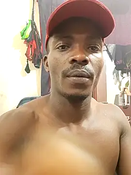 Snapshot of yezz3011 chatting on 11-06-25, 07:18 yezz3011 online show from 11-06-25, 07:18