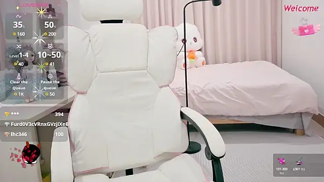 PearFay online show from 12-26-24, 07:16