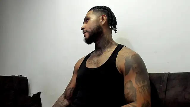 Exotic tatto27121 online show from 05-23-26, 06:01