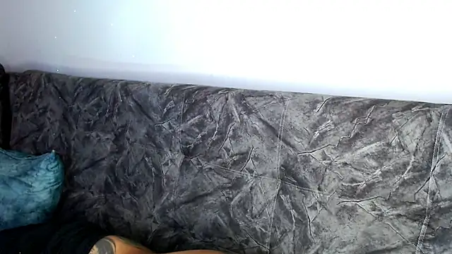 Snapshot of Exotic_tatto27121 chatting on 12-29-24, 08:00 Exotic tatto27121 online show from 12-29-24, 08:00