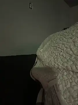 SluttyLyfe4L online show from 06-04-26, 02:44