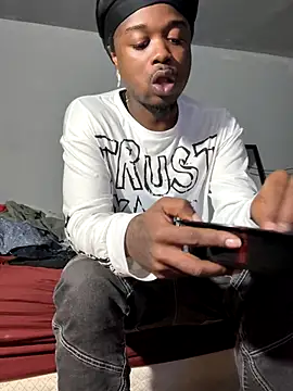 SluttyLyfe4L online show from 11-06-25, 12:20