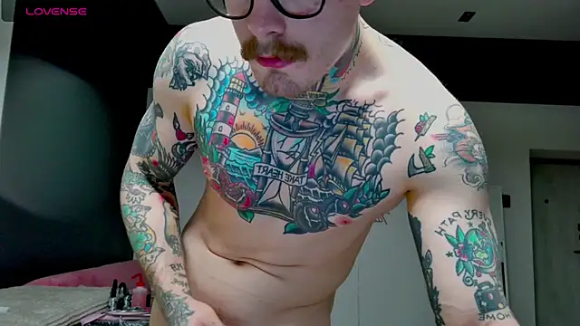 white King9999 online show from 11-30-25, 01:45