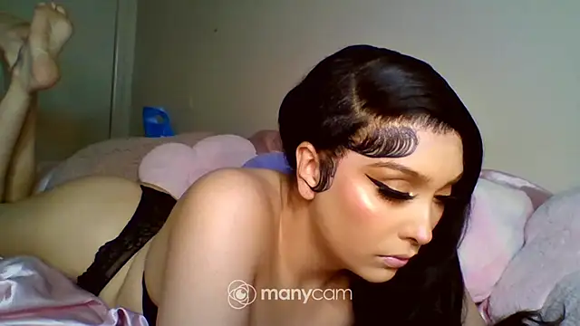 Snapshot of bambibarbi chatting on 06-12-26, 04:43 bambibarbi online show from 06-12-26, 04:43