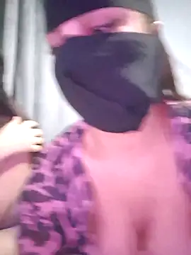 Snapshot of _arabica_ chatting on 11-28-25, 07:47 arabica online show from 11-28-25, 07:47