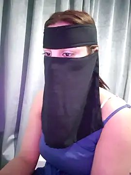 Snapshot of _arabica_ chatting on 11-18-25, 06:22 arabica online show from 11-18-25, 06:22