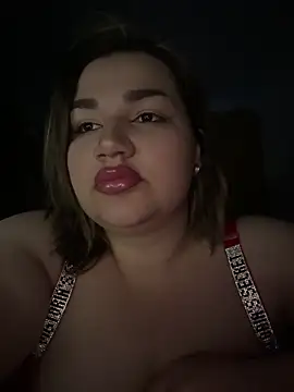 Snapshot of Leya__Droit chatting on 12-15-24, 10:26 Leya Droit online show from 12-15-24, 10:26