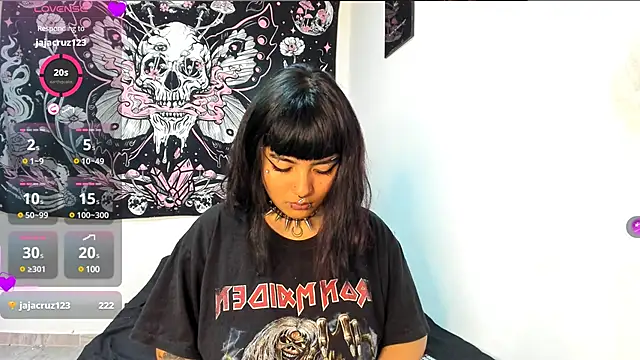 sheccid  online show from 02-18-25, 11:44