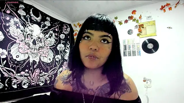 sheccid  online show from 01-30-25, 11:55