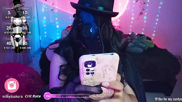 MilkyXSakura online show from 11-01-25, 01:01