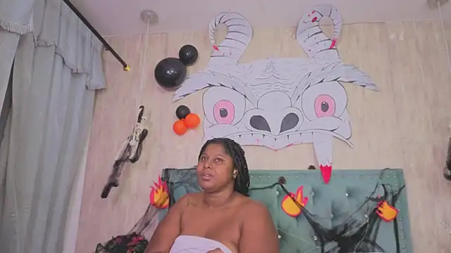 Alexa roussee online show from 10-31-25, 12:13