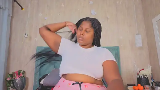 Alexa roussee online show from 11-11-25, 02:01