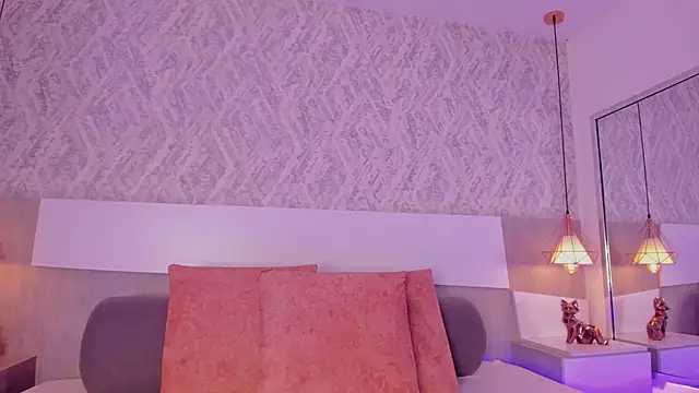 AishaPeyton online show from 11-12-25, 05:17