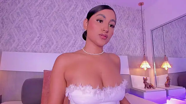 AishaPeyton online show from 12-03-25, 02:49