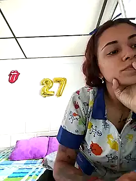 caroline0997 online show from 01-16-25, 06:27