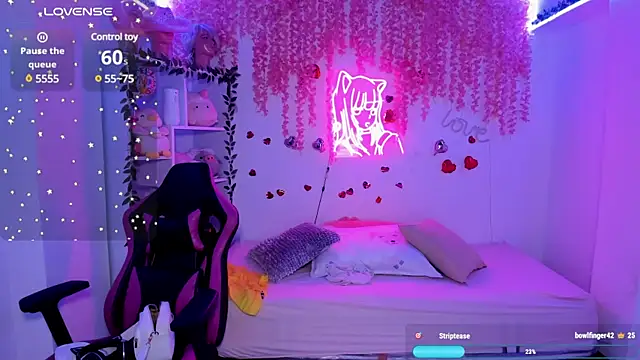 cat kitty18  online show from 03-14-25, 09:21