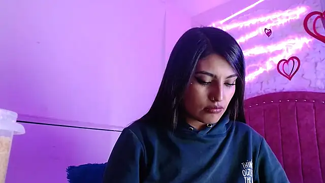 SarahStones online show from 03-14-25, 08:42