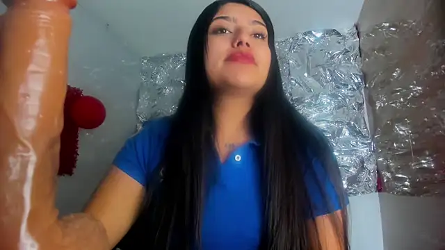 SarahStones online show from 04-10-26, 04:08