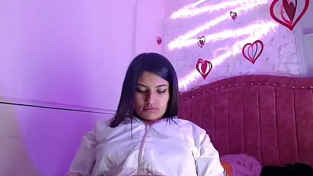 SarahStones online show from 03-14-25, 09:00