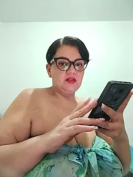 Snapshot of Madisonpalacio chatting on 06-26-26, 04:13 Madisonpalacio online show from 06-26-26, 04:13