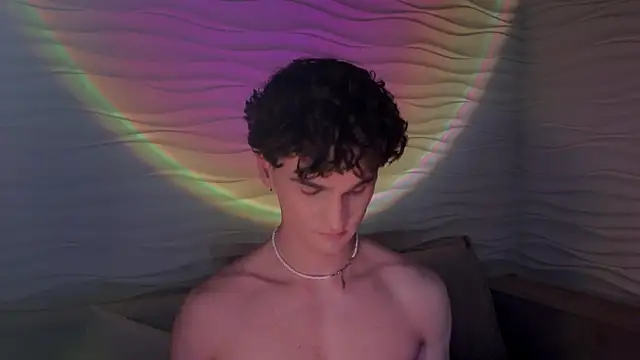 adam 21cm   online show from 02-23-25, 10:42