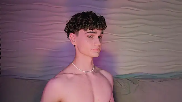 adam 21cm   online show from 09-17-25, 03:25