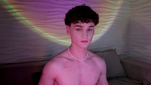 adam 21cm   online show from 02-14-25, 07:44