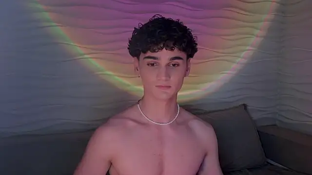 adam 21cm   online show from 02-19-25, 07:37