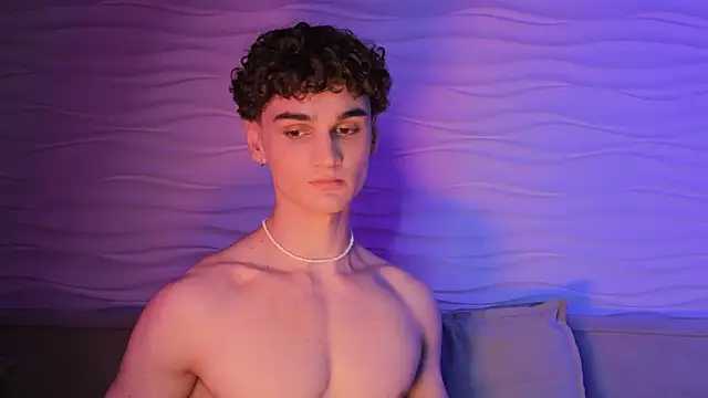 adam 21cm   online show from 10-04-25, 03:57