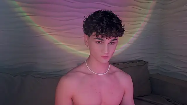 adam 21cm   online show from 02-16-25, 04:32