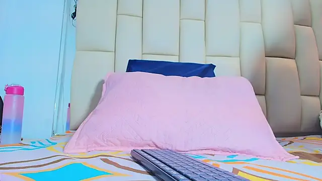 Snapshot of mss_mar chatting on 12-20-25, 03:31 mss mar online show from 12-20-25, 03:31