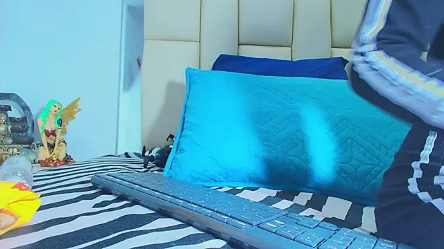 Snapshot of mss_mar chatting on 02-18-26, 03:04 mss mar online show from 02-18-26, 03:04