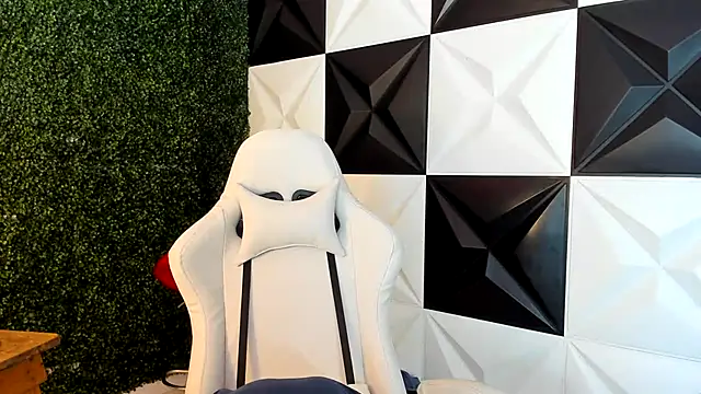 andy bell x online show from 10-29-25, 05:17