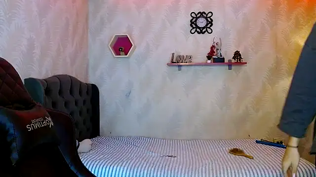 andy bell x online show from 10-26-25, 02:45