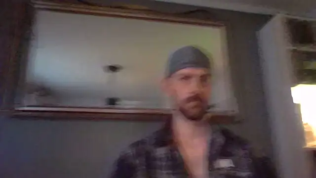 Snapshot of mrHardFox chatting on 10-10-25, 10:16 mrHardFox online show from 10-10-25, 10:16