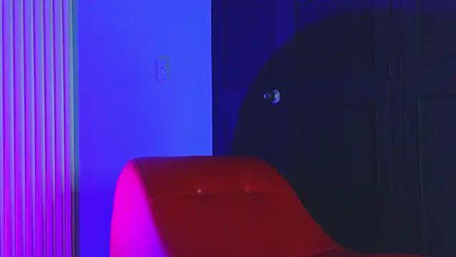 Snapshot of elolotero chatting on 03-18-25, 08:17 elolotero online show from 03-18-25, 08:17