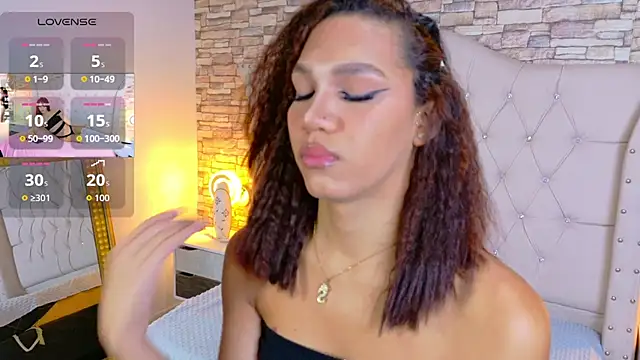 Sara-Smith- online show from 04-28-26, 12:09