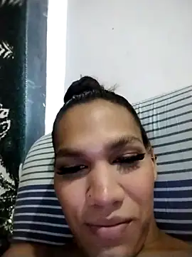 Sara-Smith- online show from 05-01-26, 01:38