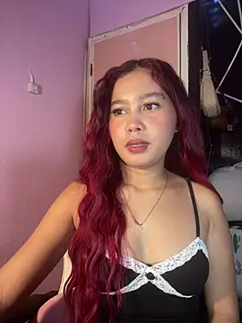 Snapshot of ursweet_babygirl chatting on 06-13-26, 04:49 ursweet babygirl online show from 06-13-26, 04:49