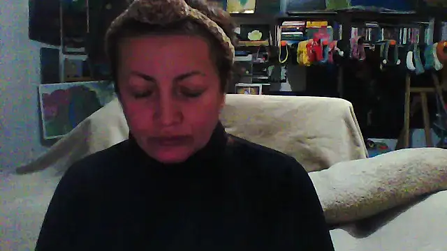 MariaAnaSunshine online show from 12-18-25, 07:50