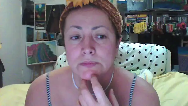 MariaAnaSunshine online show from 01-17-26, 08:12